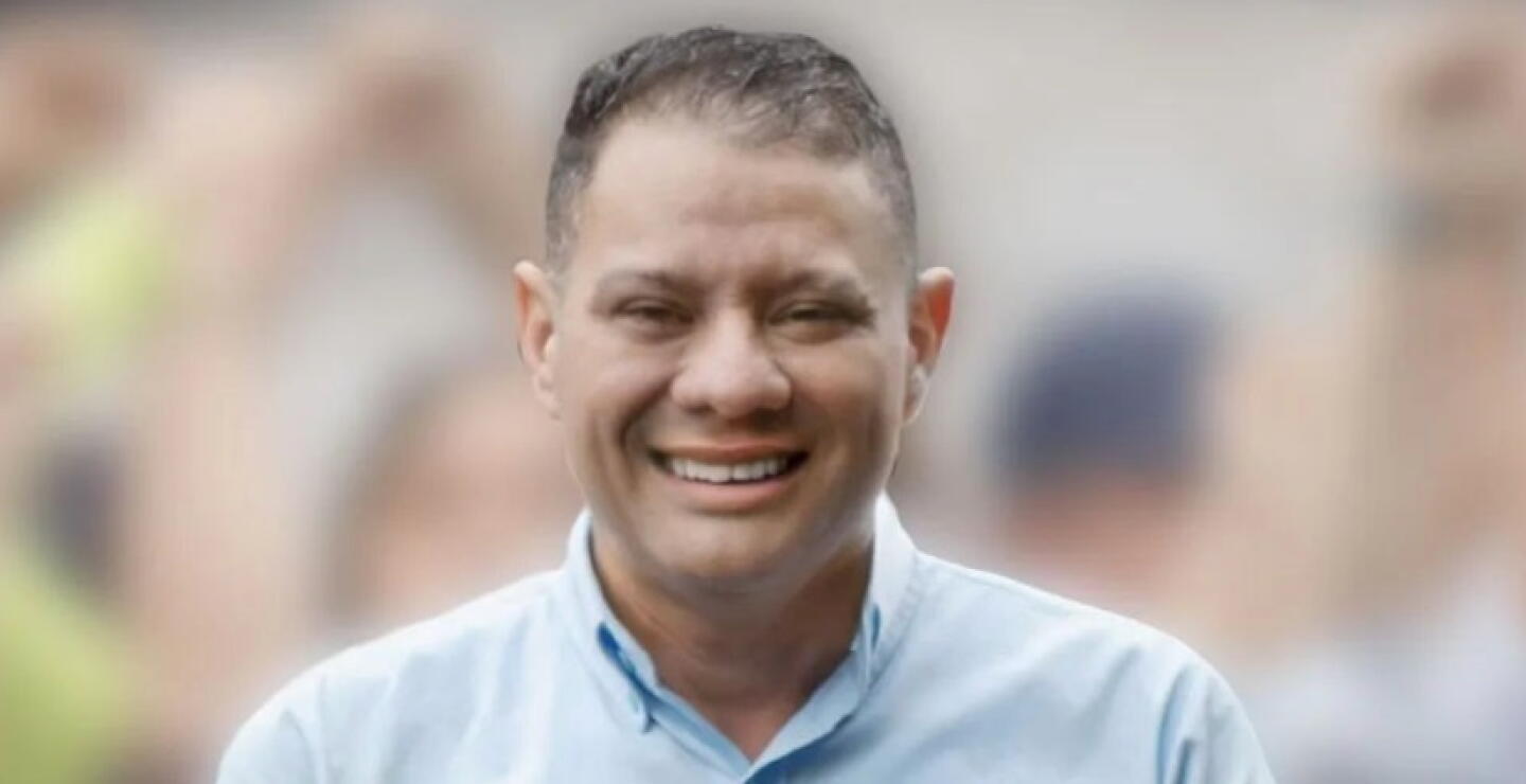 De habitante de calle a alcalde de Sabana de Torres: conozca la historia de Dario Buchenicow