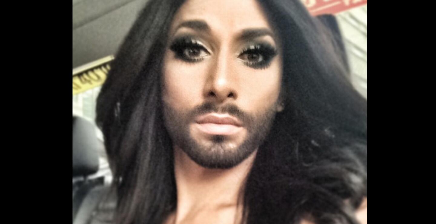 Conchita, además, se ha convertido en una modelo apetecida por grandes diseñadores del mundo.