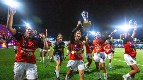 Caracas, clasificada a la Copa Libertadores 2023, celebra su título en la Liga de Venezuela Caracas, clasificada a la Copa Libertadores 2023, celebra su título en la Liga de Venezuela