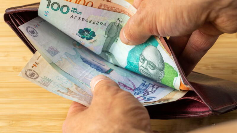 Dinero colombiano Dinero colombiano