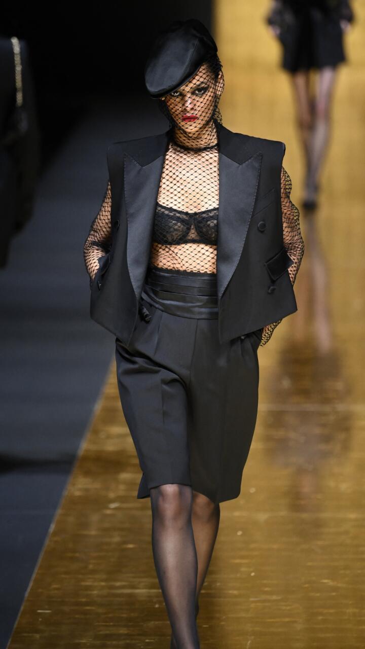 Dolce & Gabbana ofrecieron su versión del esmoquin