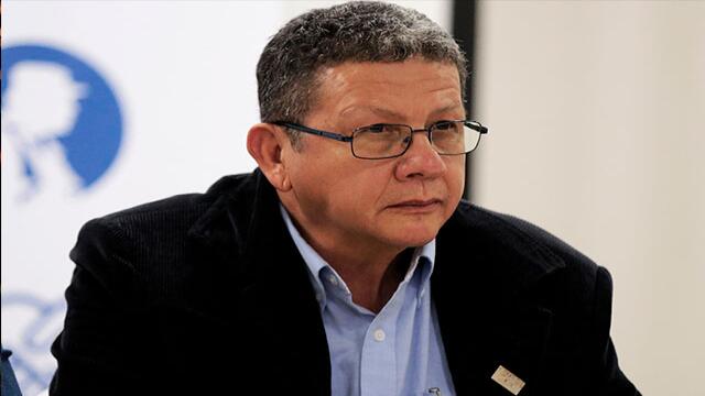 “Una barbaridad lo que hizo ese señor”: Pablo Catatumbo condena crimen de periodistas ecuatorianos