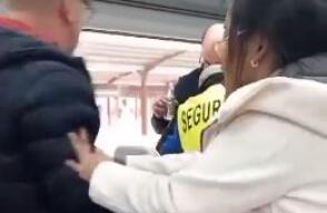 Colombiana se defiende de ladrones en España