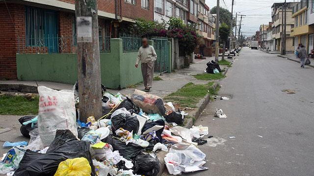 Doce localidades de Bogotá siguen con problemas de basuras