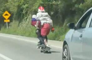 patinadores carro