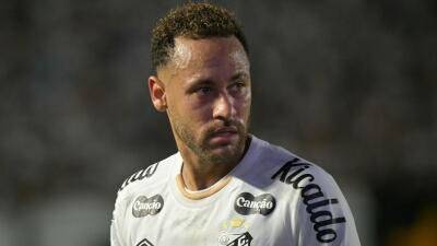 Neymar, figura y capitán del Santos. 