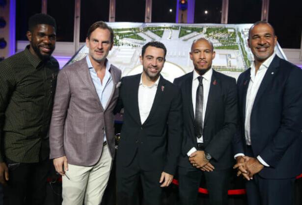 293749_ruudgullit151218afpe.jpg