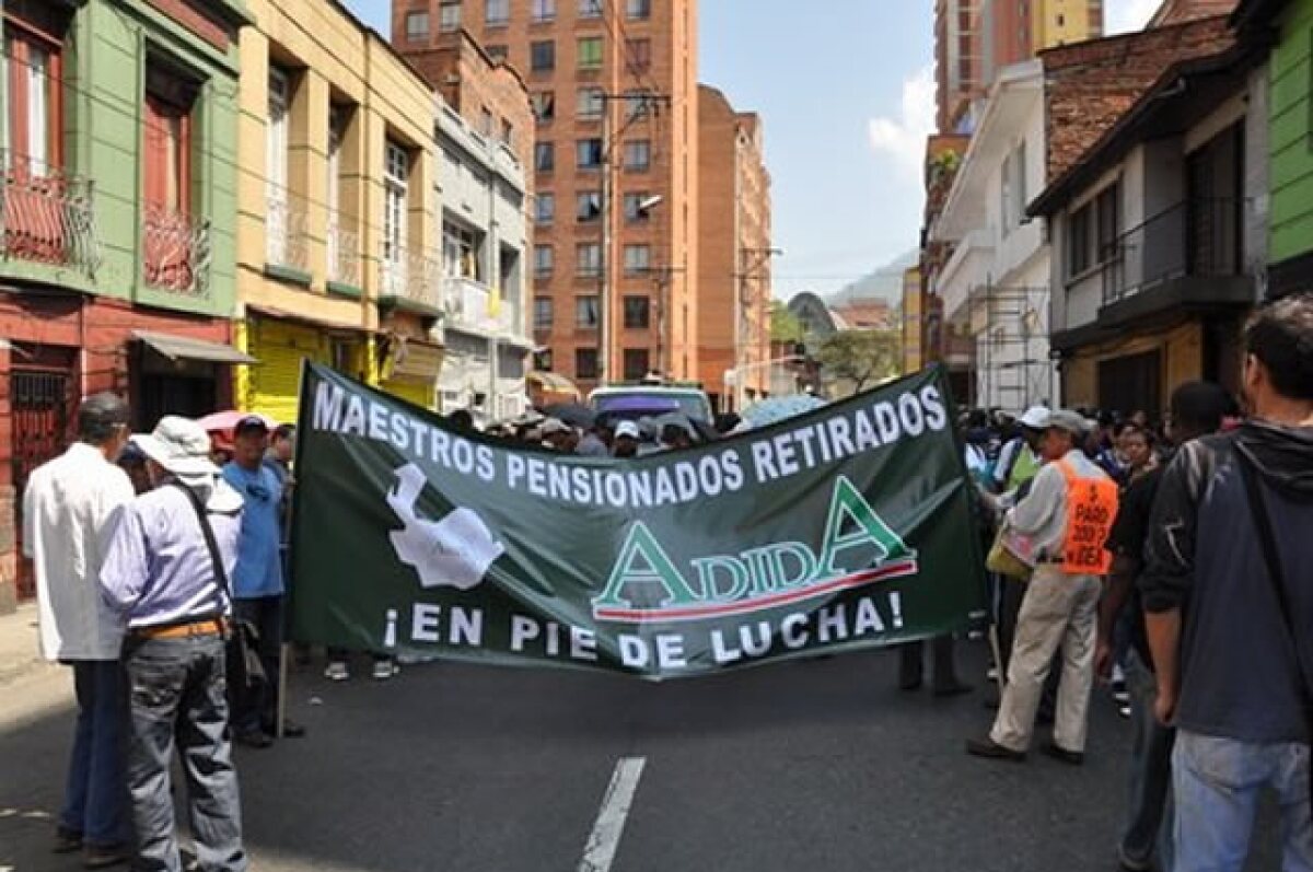 190315_marcha_maestros_archivo_adida.jpg