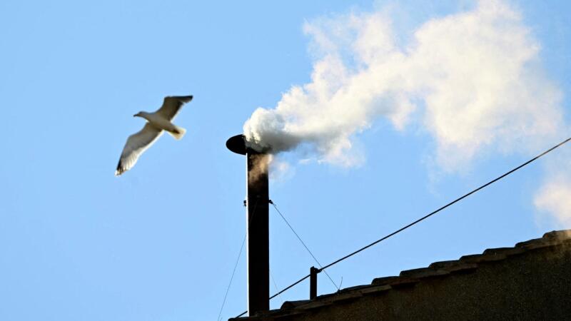 Habemus papam: en el segundo día del cónclave se eligió nuevo sumo pontífice en el Vaticano Habemus papam: en el segundo día del cónclave se eligió nuevo sumo pontífice en el Vaticano