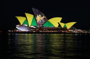 339728_austra.jpg