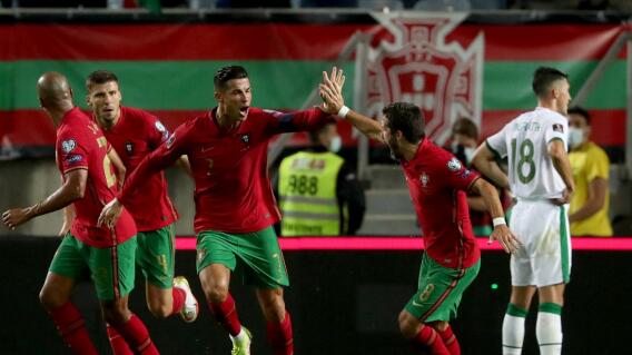 Cristiano Ronaldo Cristiano Ronaldo