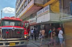 Incendio en hotel del centro de Bucaramanga.jpg
