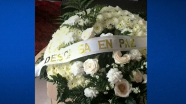 corona funebre descansa en paz amenazas fecode.png corona funebre descansa en paz amenazas fecode.png