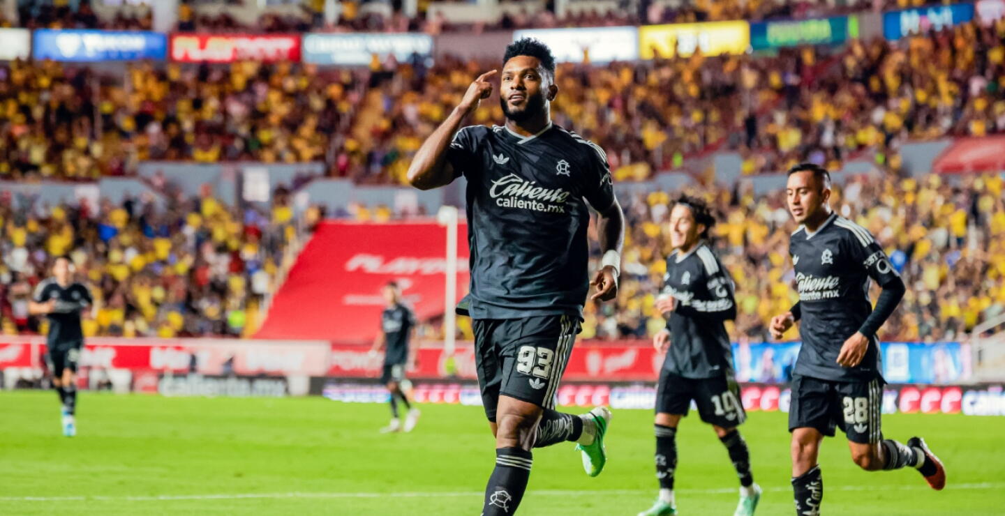 Miguel Borja, delantero del América de México. 