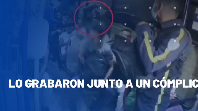 En Barranquilla, capturan a señalado ladrón de buses que quedó grabado en pleno hurto En Barranquilla, capturan a señalado ladrón de buses que quedó grabado en pleno hurto