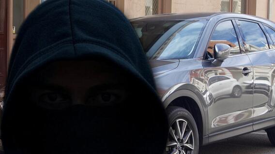 Delincuentes en Mazda gris fallan en intento de robo en Bogotá y terminan capturados tras accidente en Modelia Delincuentes en Mazda gris fallan en intento de robo en Bogotá y terminan capturados tras accidente en Modelia