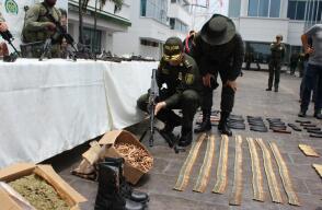 282636_Blu Radio / Hallan arsenal de guerra en Cali y Jamundí que pertenecería al ELN. Foto: Policía de Cali.