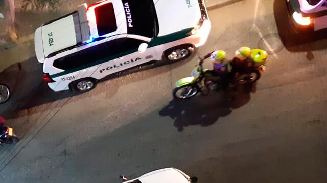 policia-patrulla-calles-del-barrio-el-bolo.jpg policia-patrulla-calles-del-barrio-el-bolo.jpg
