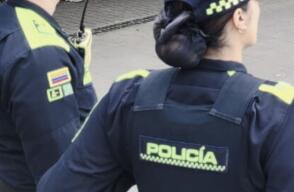 Policías Policías