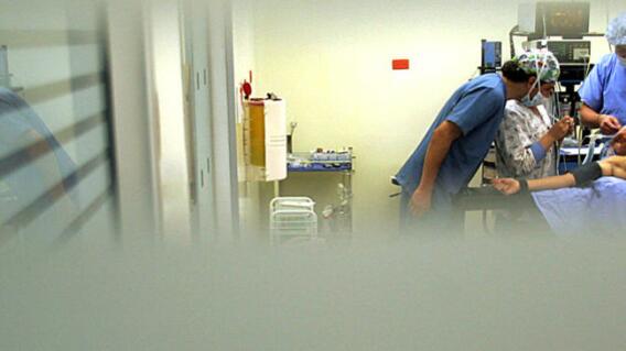 290492_BLU Radio. Foto de referencia cirugías / Foto: AFP