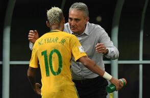 280049_tite_neymar_220318_afp_e.jpg