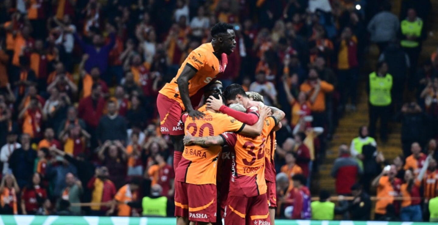 Jugadores del Galatasaray en uno de los partidos de la temporada 2024/2025.