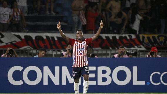 Deiber Caicedo celebrando su gol contra Universitario Deportes. Deiber Caicedo celebrando su gol contra Universitario Deportes.
