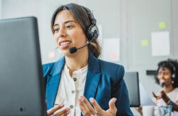 ¿Habla inglés, portugués o francés? Abren vacantes de atención al cliente en Bogotá
