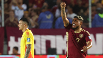 Josef Martínez celebra su gol con Venezuela frente a la Selección Colombia, por las Eliminatorias Sudamericanas Josef Martínez celebra su gol con Venezuela frente a la Selección Colombia, por las Eliminatorias Sudamericanas