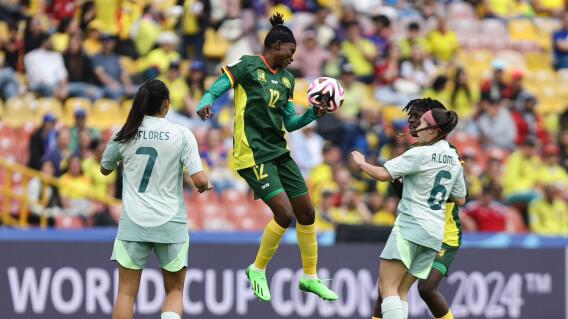 Acción de juego entre Camerún vs. México por el Mundial femenino Sub-20 2024. Acción de juego entre Camerún vs. México por el Mundial femenino Sub-20 2024.