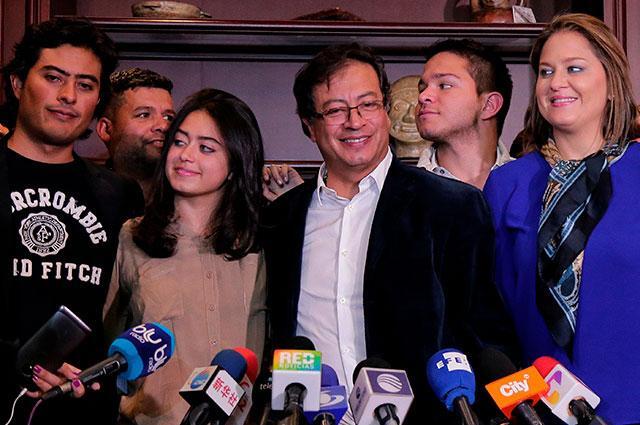 ¿Qué alianzas estaría buscando Gustavo Petro?