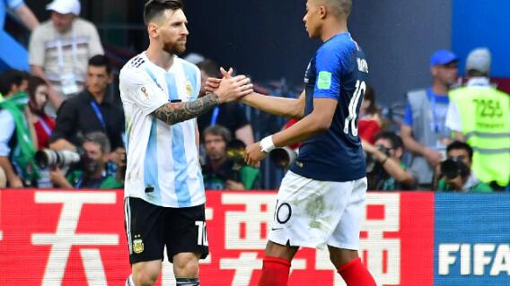 337452_lionel_messi_kylian_mbappe_230520_afpe.jpg 337452_lionel_messi_kylian_mbappe_230520_afpe.jpg