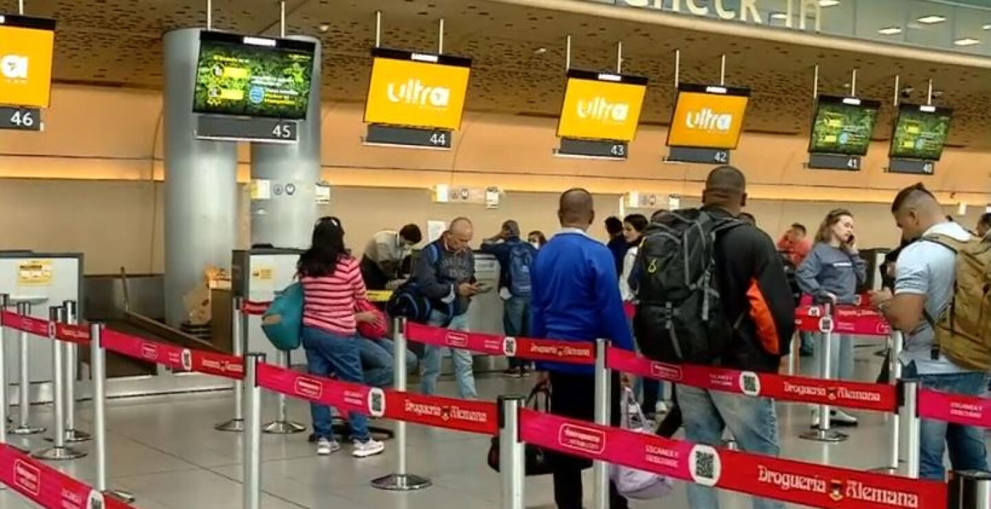 Mintransporte contempla declarar emergencia aérea para enfrentar crisis generada por Ultra Air