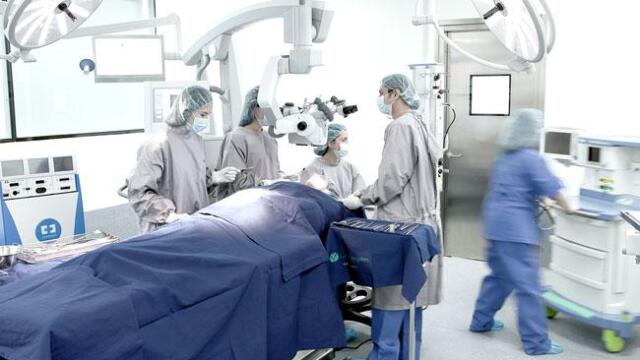 Corte Constitucional avala cirugías estéticas para mayores de 14 años