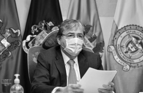 Carlos Holmes Trujillo