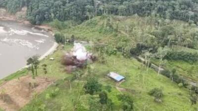 Ecuador y Estados Unidos bombardearon campamento de disidencias de las Farc en frontera con Colombia 