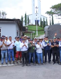 Gestión del Riesgo coordina llegada del puente mecánico.JPG