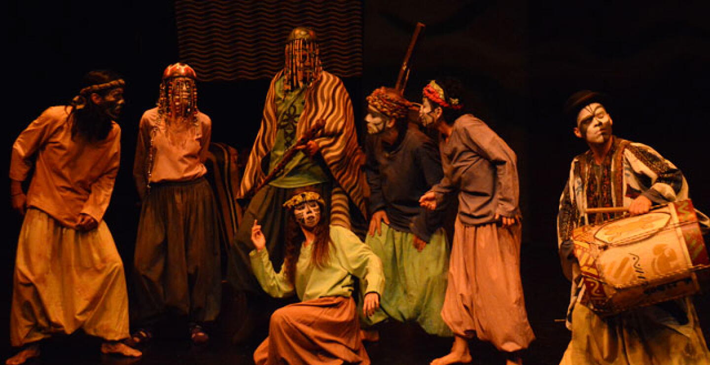 031215-cali-teatro-uno.jpg