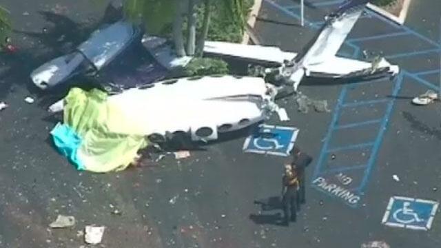 Al menos cinco fallecidos tras estrellarse una avioneta en California