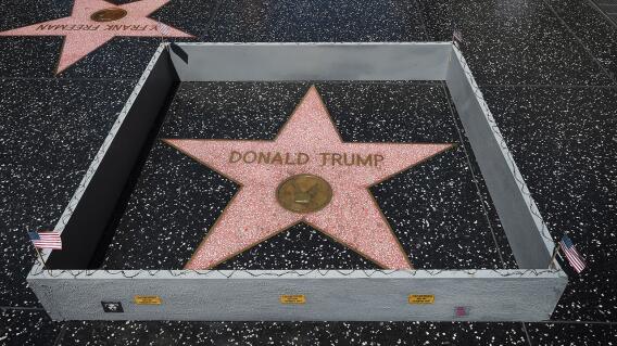 180651_trump-star.jpg 180651_trump-star.jpg