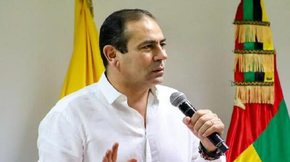 Juvenal Díaz. Juvenal Díaz.