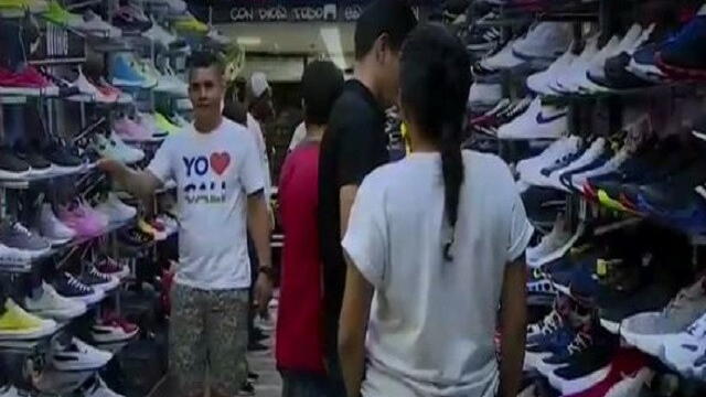 Así se vivió en Cali el ‘trasnochón’, organizado por comerciantes del centro de la ciudad