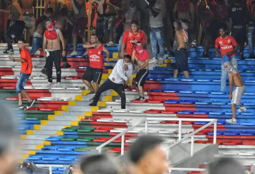 Hinchas América de Cali Hinchas América de Cali