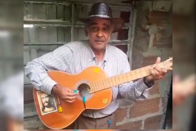 Don José interpreta 'El Camino de la vida' y envía un emotivo mensaje a los colombianos