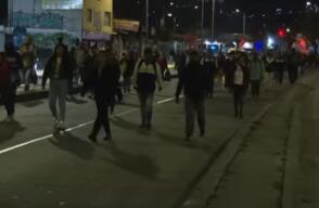 Caos en movilidad por paro de camioneros en Bogotá