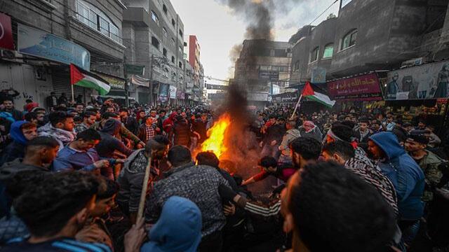 Ira en el mundo musulmán: al menos 2 muertos y 200 heridos en protestas por anuncio sobre Jerusalén