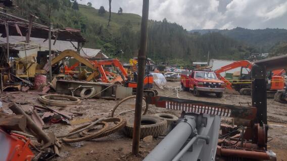explosión en taller de maquinaria pesada en Caldas, Antioquia explosión en taller de maquinaria pesada en Caldas, Antioquia