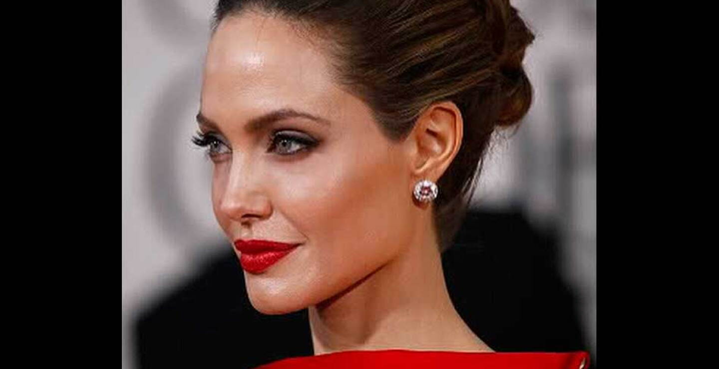 angelina34.jpg