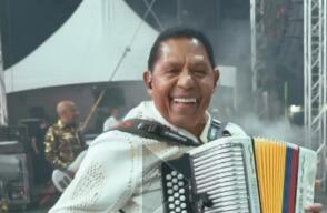 Israel Romero, artista colombiano Israel Romero, artista colombiano