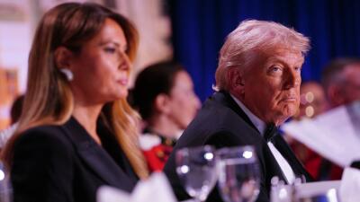 Evacúan a Donald Trump y a su esposa de reunión tras reportes de disparos en Washington